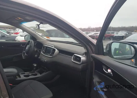 2019 Kia Sorento 2.4L Lx z USA, uszkodzony, nr VIN 5XYPGDA31KG545356